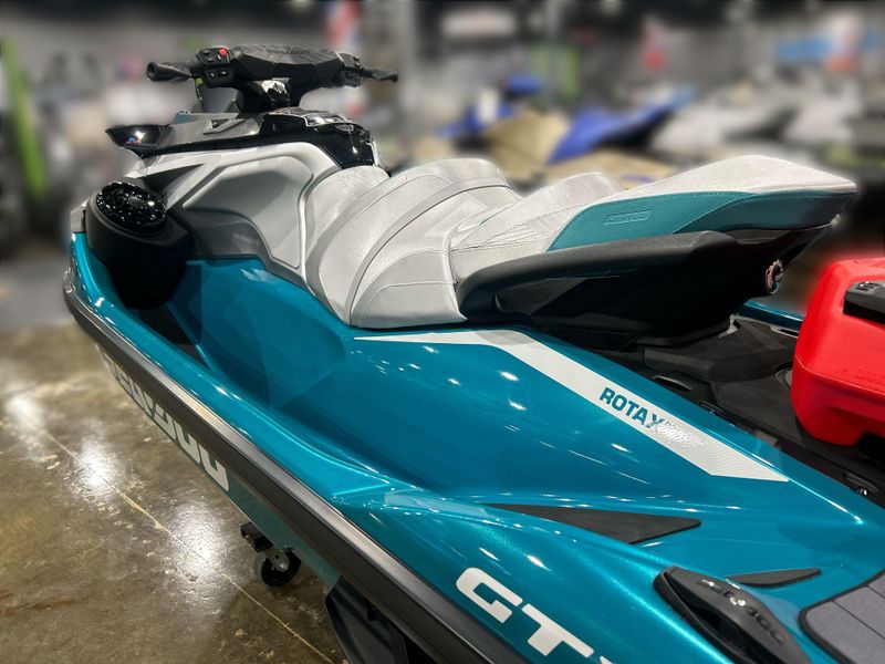 2025 Sea-Doo GTX LIMITED 325 (SOUND SYSTEM) Image 20