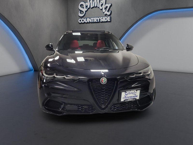 Used 2024 Alfa Romeo Stelvio Veloce AWD Premium w/Sunroof/NavImage 2
