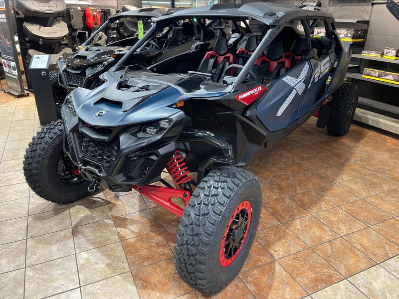 New 2026 Can-Am MAVERICK R MAX X RS WITH SMART-SHOX 999T DCT Image 4