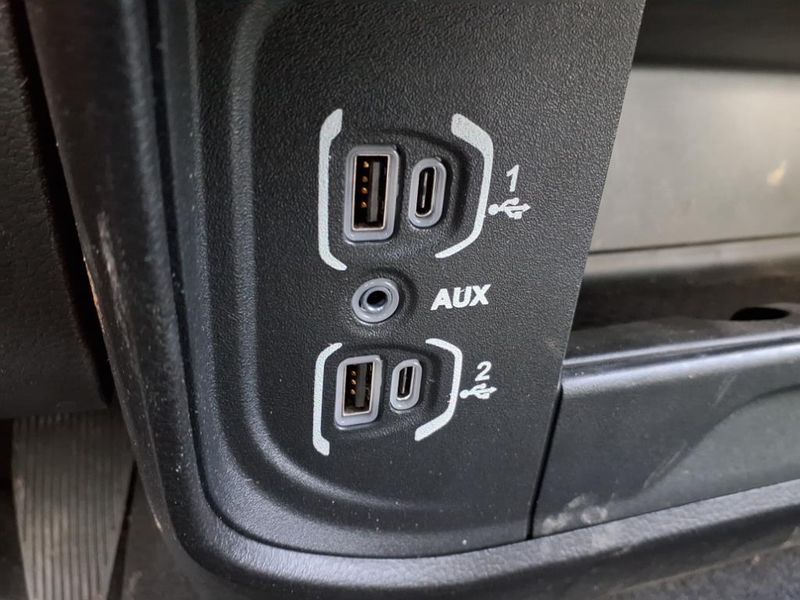 2021 RAM 2500 TradesmanImage 26