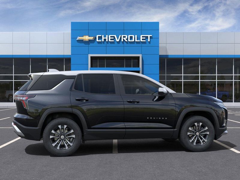 New 2025 Chevrolet Equinox AWD LTImage 5