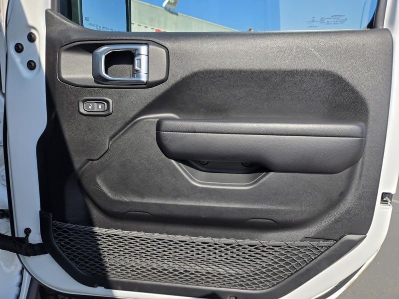 Used 2021 Jeep Gladiator Mojave 4x4