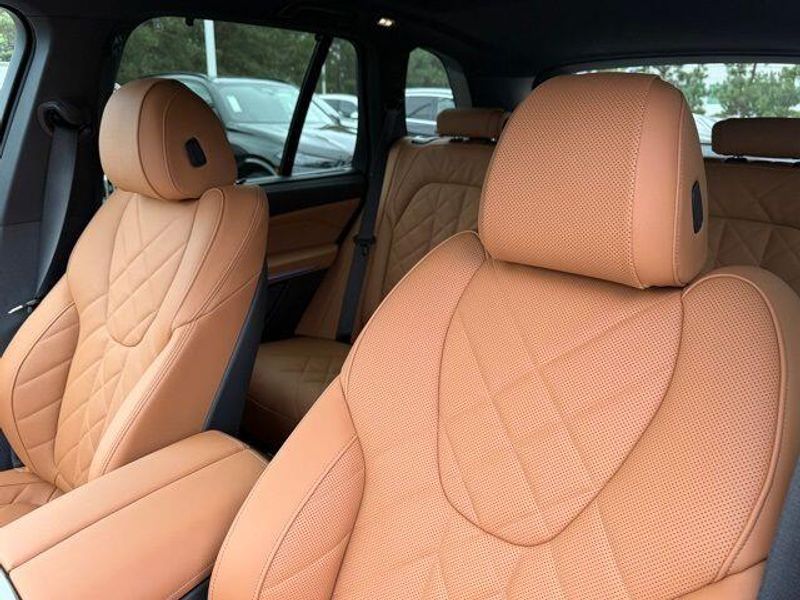 New 2026 BMW X5 xDrive50eImage 19
