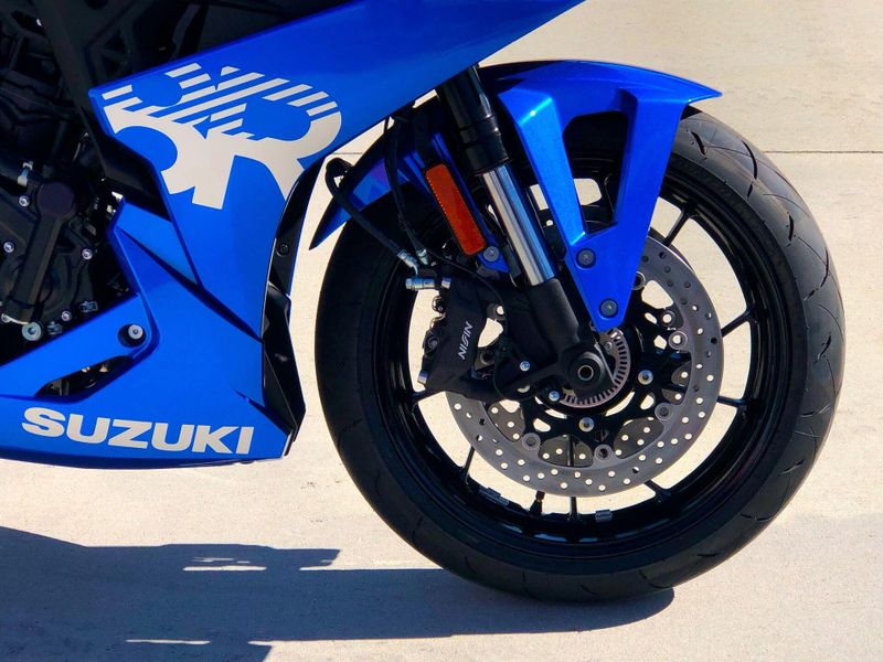 New 2026 Suzuki GSX-8R Image 19