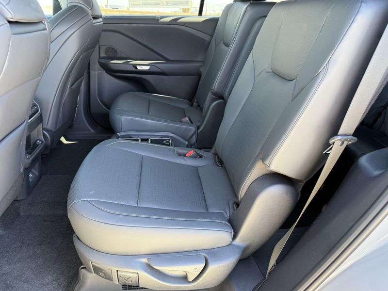 New 2026 Lexus TX 500h F SPORT Performance PremiumImage 27