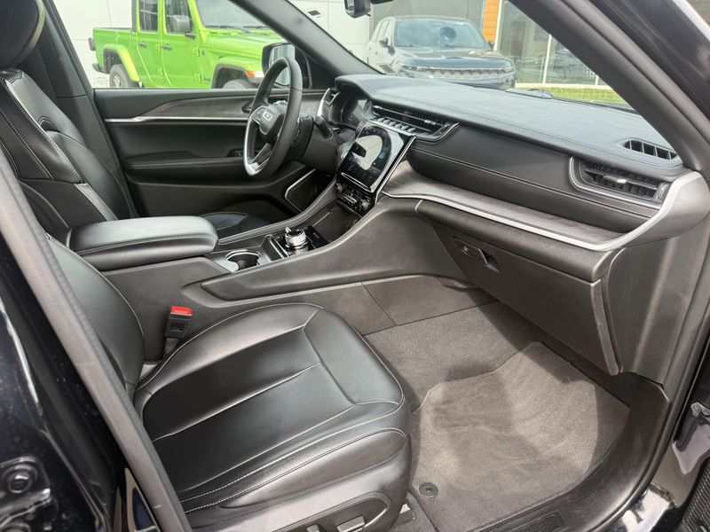 2024 Jeep Grand Cherokee Limited 4xe photo 11