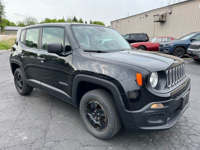 2017 Jeep Renegade SportImage 1