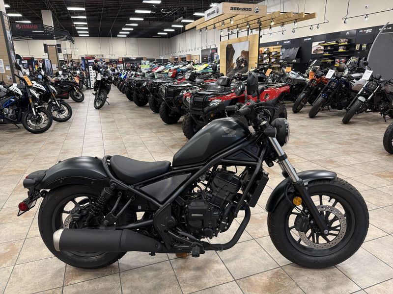 New 2026 Honda REBEL 300 E-CLUTCH Image 10