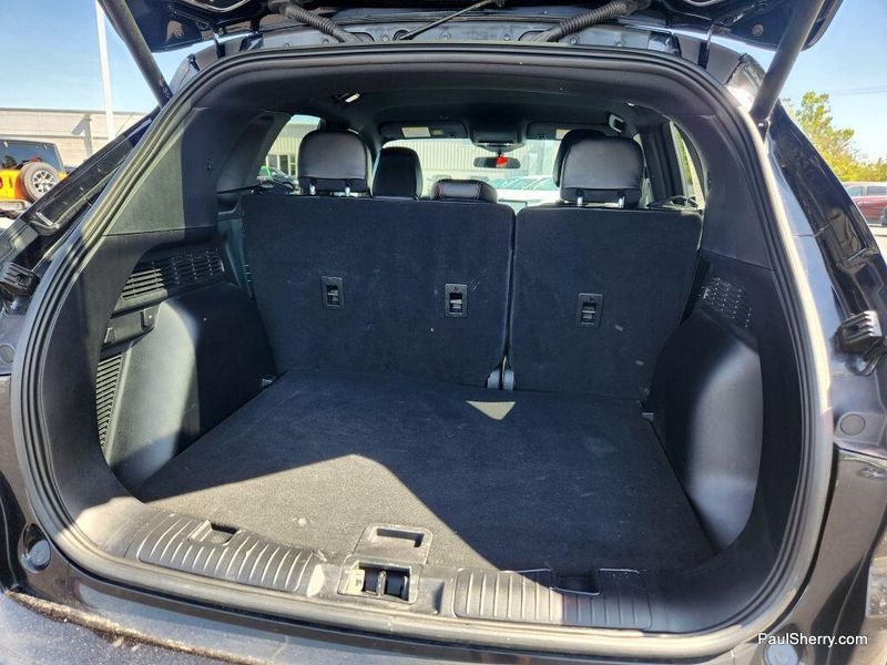 2024 Ford Escape ST-Line photo 17