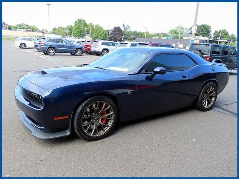 2017 Dodge Challenger SRT HellcatImage 1