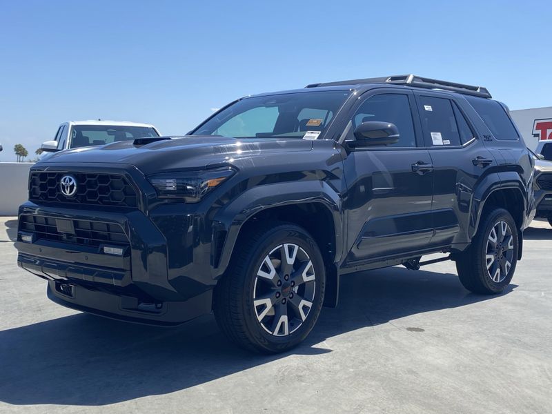 New 2025 Toyota 4Runner TRD Sport PremiumImage 6