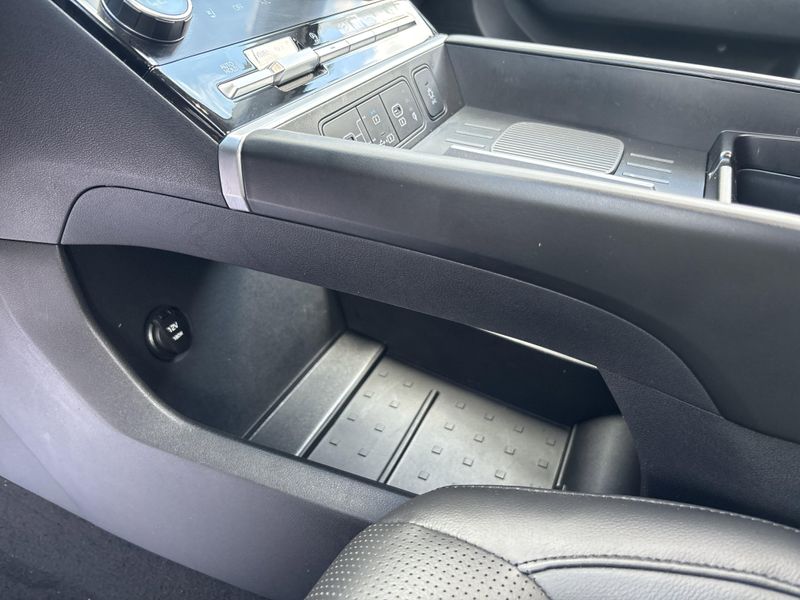 Used 2024 Hyundai Santa Fe LimitedImage 41