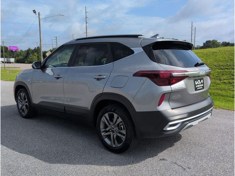 2023 Kia Seltos SImage 3