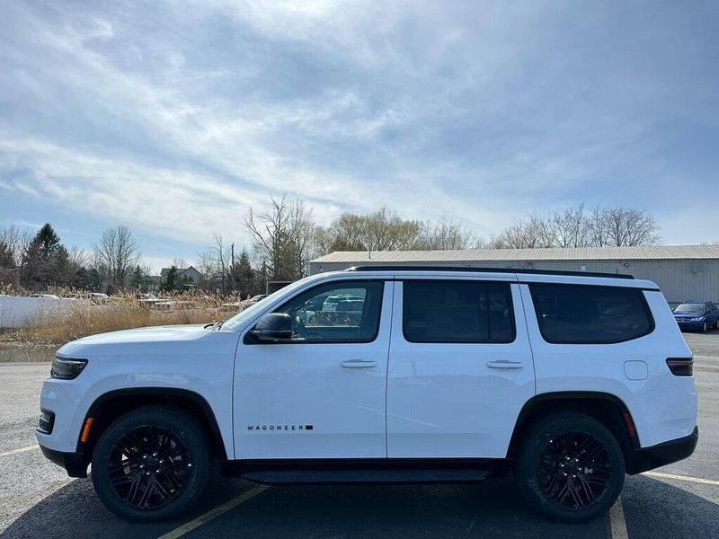 2025 Jeep Wagoneer Series II photo 4