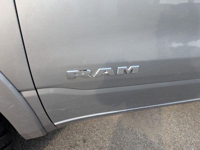 2022 RAM 1500 LaramieImage 10