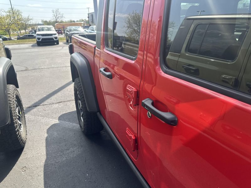 New 2025 Jeep Gladiator Rubicon 4x4Image 6