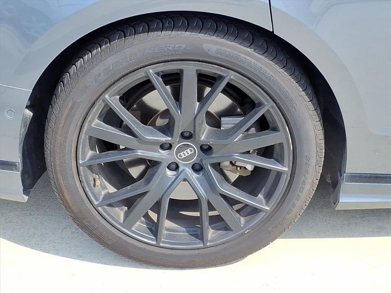 Used 2021 Audi A8 L 55Image 5