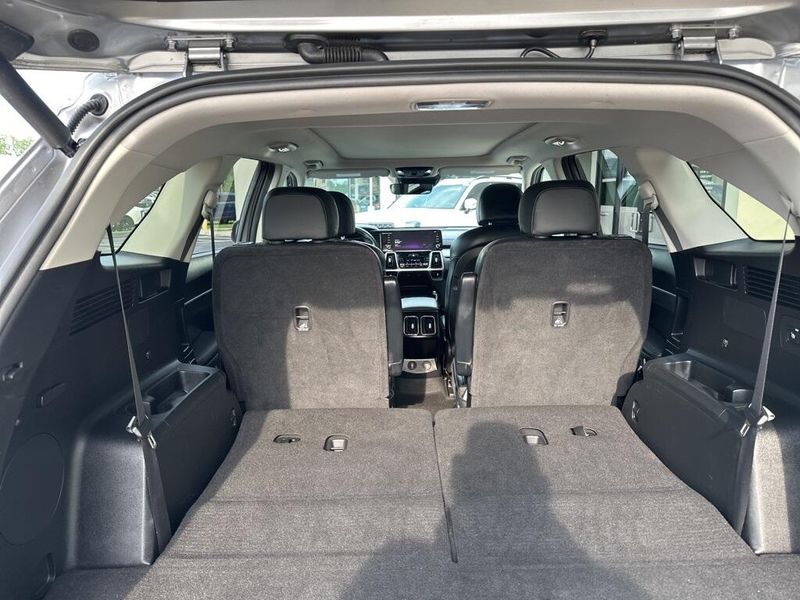Used 2023 Kia Sorento Hybrid EXImage 21