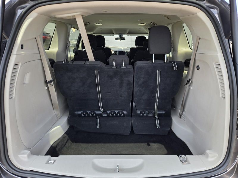 Used 2022 Chrysler Voyager LX FWD