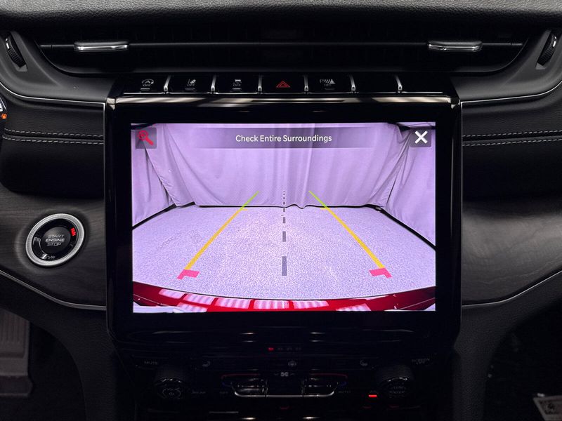 New 2025 Jeep Grand Cherokee Limited 4x4Image 14