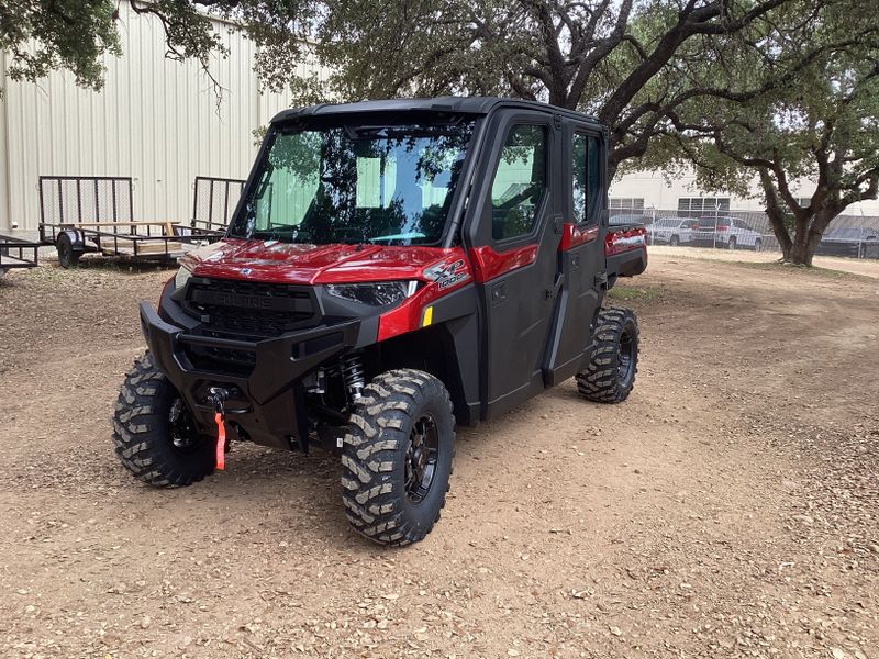 2025 Polaris RANGER CREW XP 1000 PREMIUM  SUNSET REDImage 4