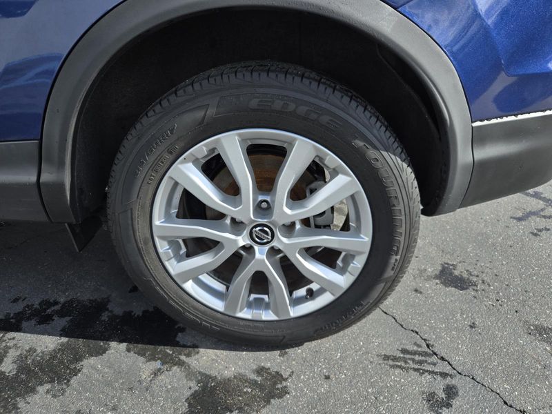 Used 2022 Nissan Rogue Sport FWD S