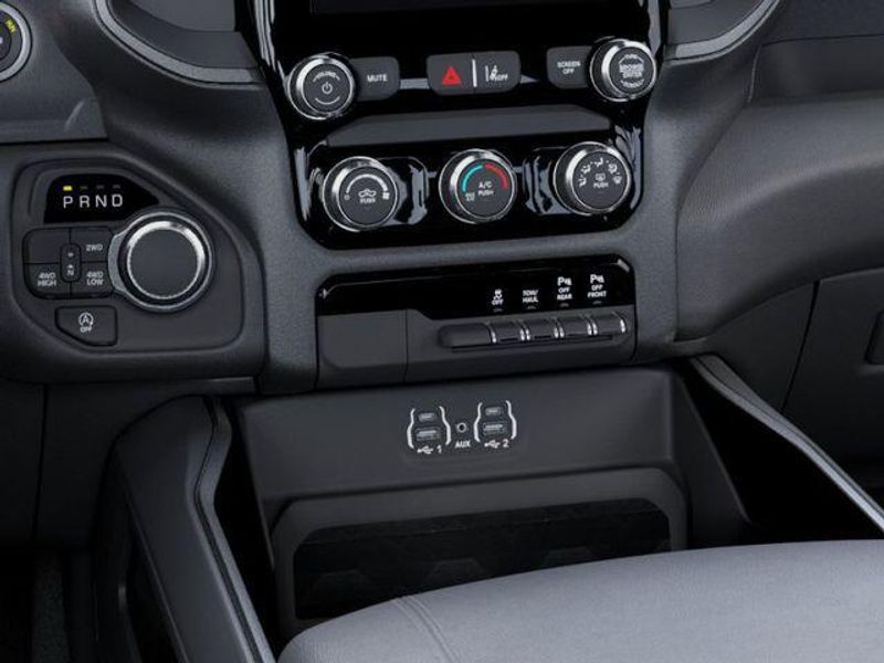 New 2026 RAM 1500 Express Crew Cab 4x4 5