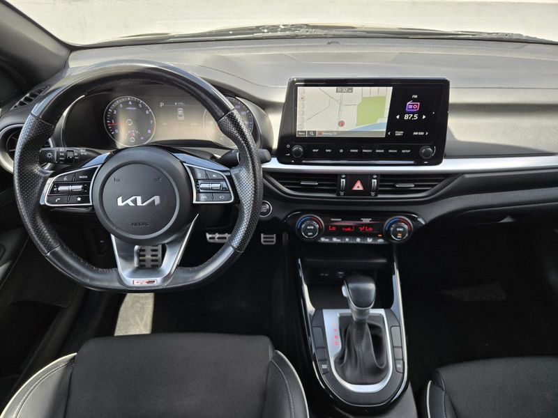 Used 2023 Kia Forte GT-Line IVT