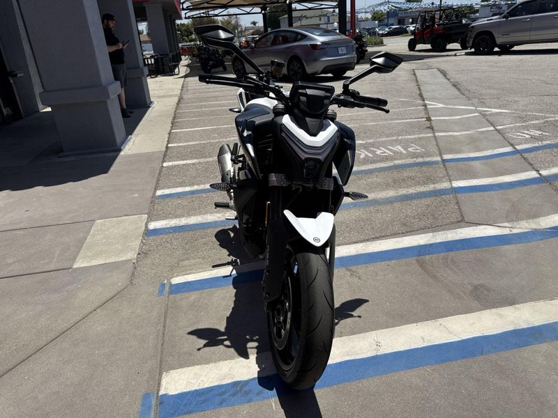 Used 2025 CFMOTO 450NK CF400-7US Image 10