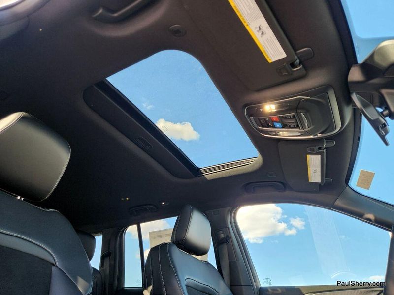 New 2025 Jeep Grand Cherokee Altitude X 4x4