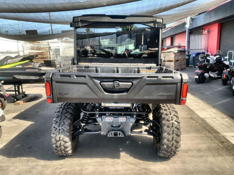 New 2025 Can-Am DEFENDER MAX LONE STAR CAB HD10 Image 7