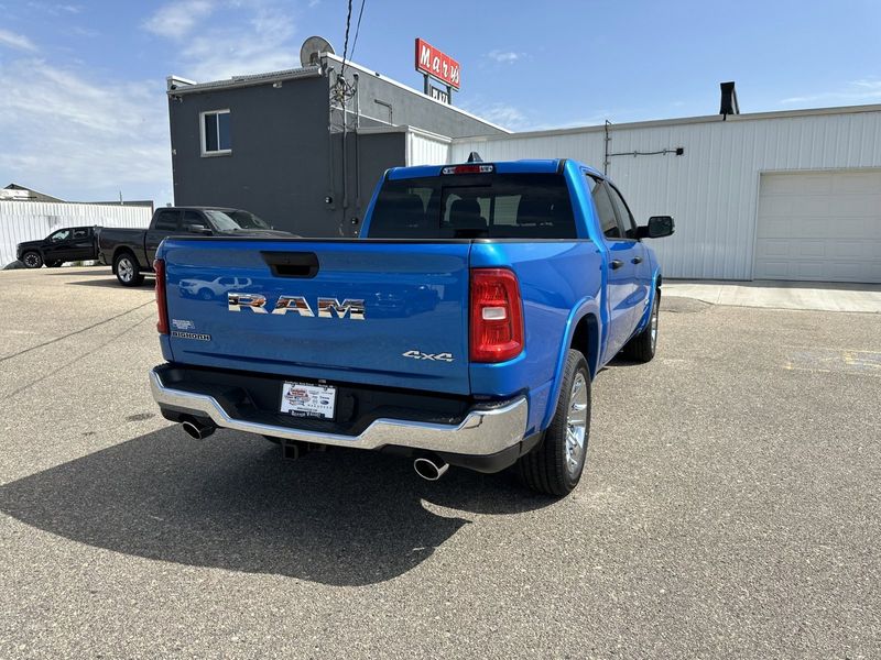 2025 RAM 1500 Big Horn Crew Cab 4x4 5