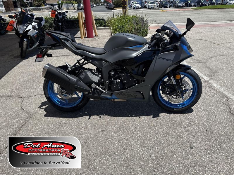 New 2026 Kawasaki NINJA ZX-6R Image 1
