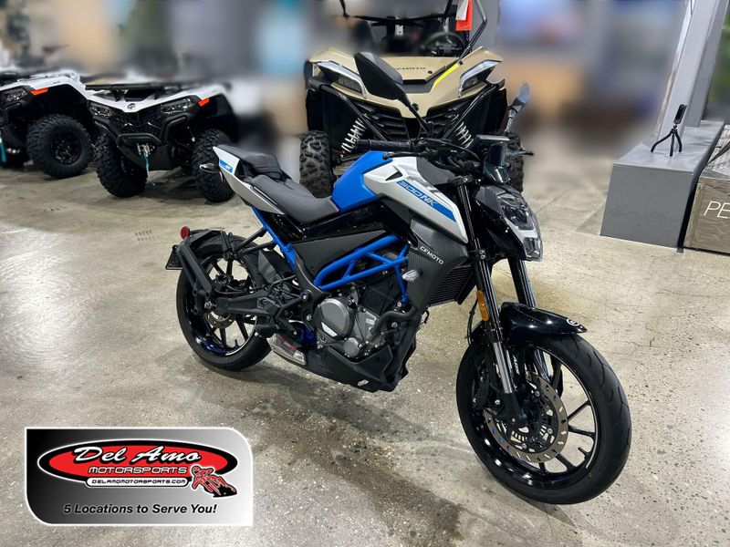 Used 2023 CFMOTO 300NK 