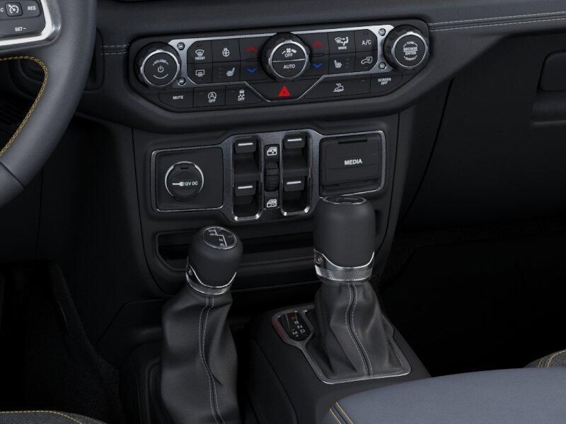 New 2026 Jeep Wrangler 4-door SaharaImage 24