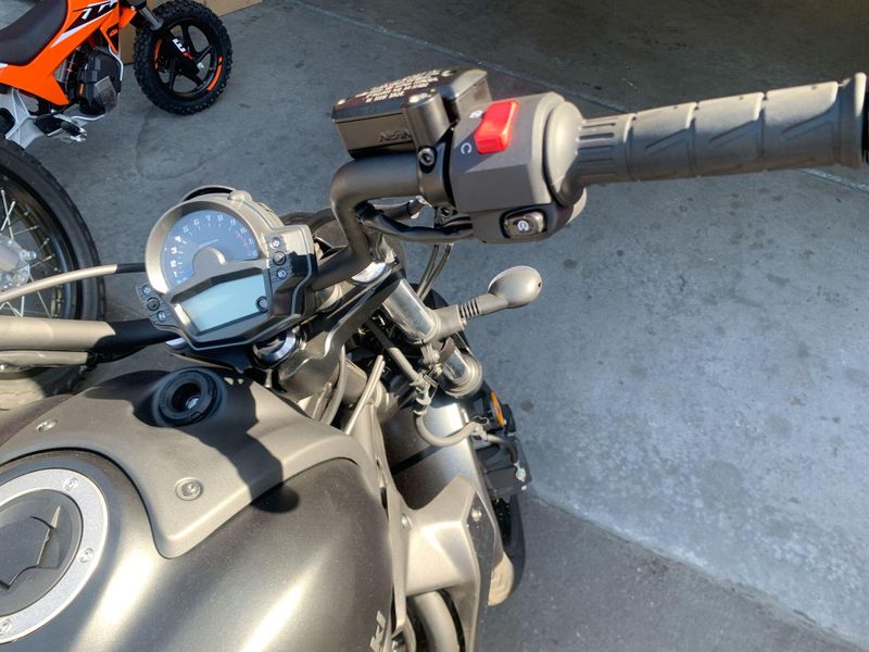 New 2025 Kawasaki VULCAN S Image 16