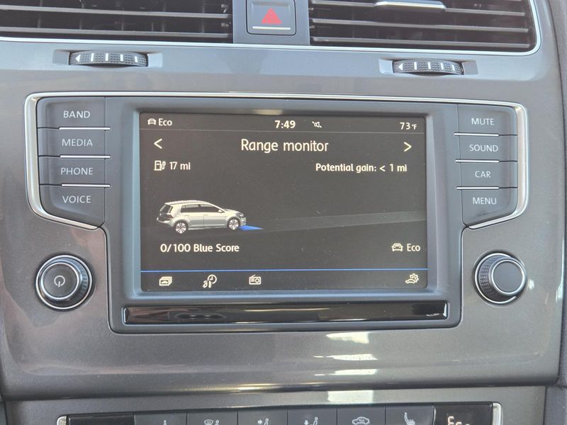 Used 2016 Volkswagen e-Golf 4dr HB SE