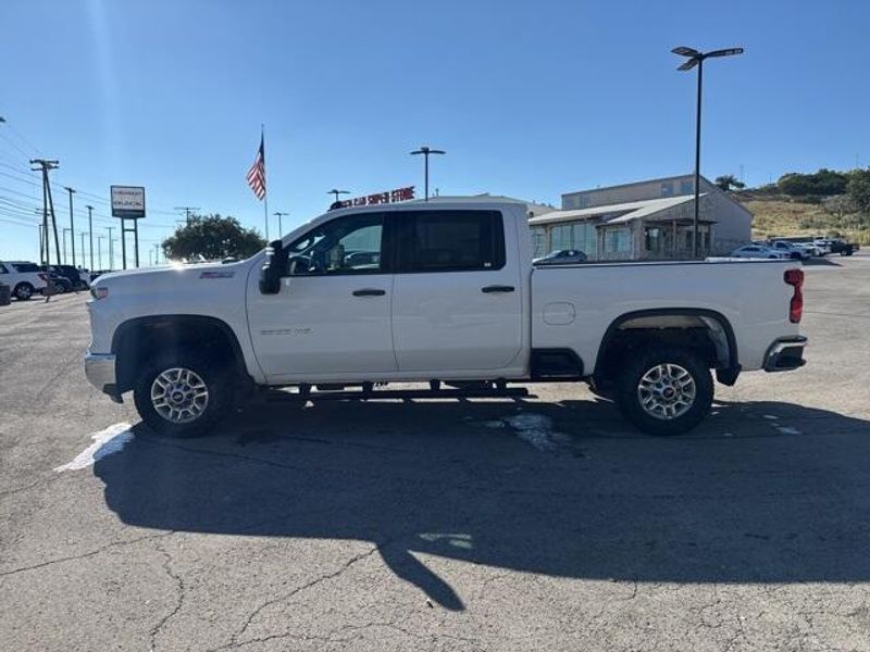 2024 Chevrolet Silverado 2500HD Work Truck photo 8