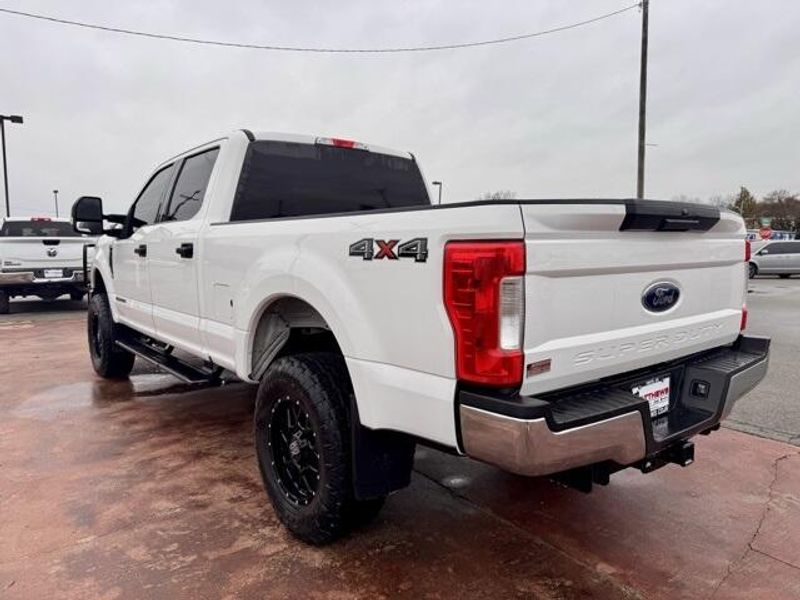 Used 2019 Ford F-250 XLTImage 7