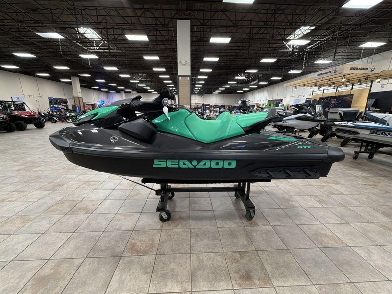 New 2026 Sea-Doo GTI SE 170 Image 15