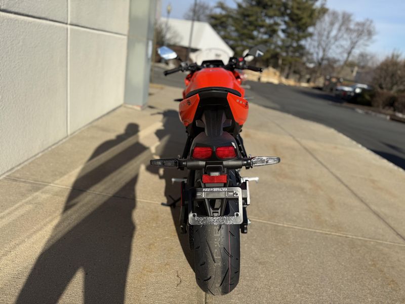 2026 Suzuki GSX 8RImage 5