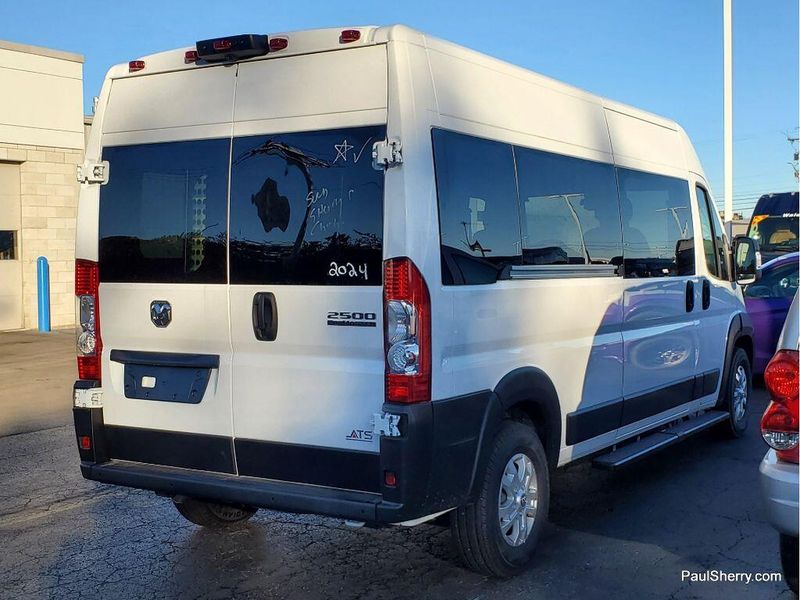 2024 RAM ProMaster 2500 Window Van Image 11