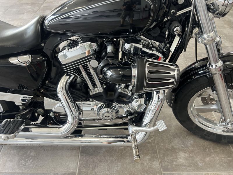 Used 2011 Harley-Davidson Sportster 1200 Custom Image 3
