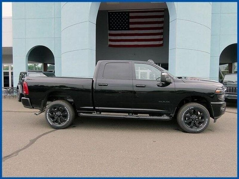 2025 RAM 2500 LaramieImage 2