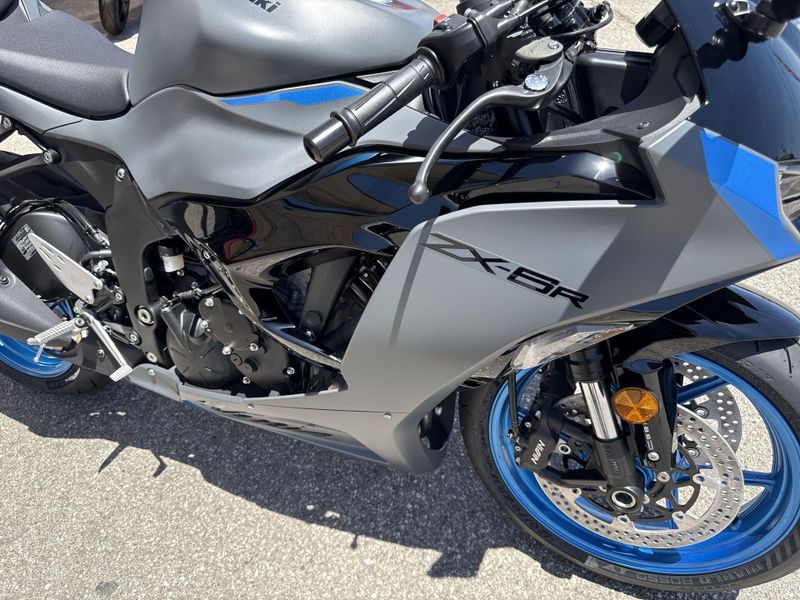 New 2026 Kawasaki NINJA ZX-6R Image 14