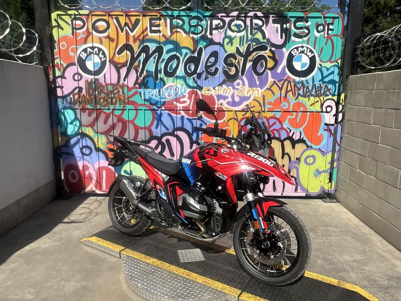 New 2025 BMW R 1300 GS Image 2
