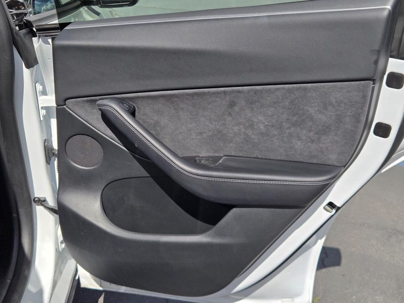 Used 2022 Tesla Model Y Performance AWD