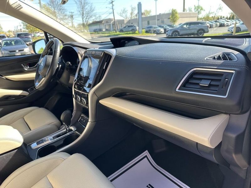 2022 Subaru Ascent LimitedImage 17
