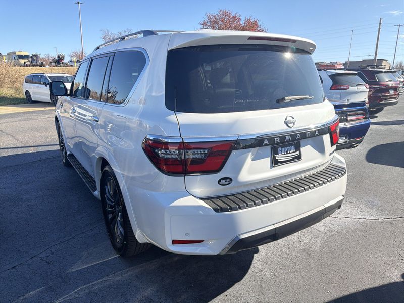 Used 2023 Nissan Armada PlatinumImage 9