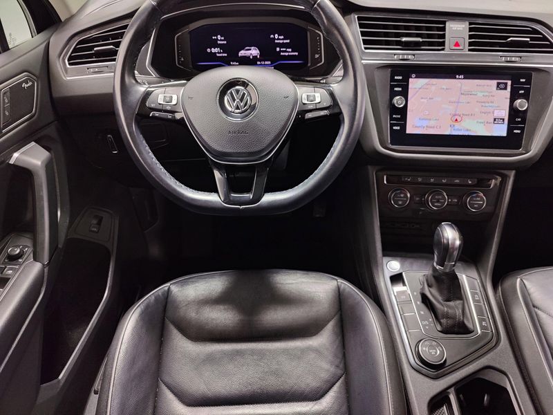 2019 Volkswagen Tiguan SEL Premium AWD w/Sunroof/NavImage 24